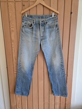 Vintage Levi's 501's From 1984 | Size 32x31 | Perfectly Distressed